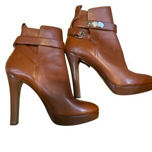 Ralph Lauren Purple Luxury Label Collection all leather bootie. Made in Italy. 4